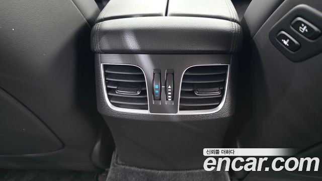 Genesis G80 3.3 GDI Premium Luxury 2017 — фото 29