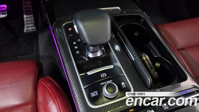 Kia Stinger 3.3 Turbo AWD GT 2020 — фото 9
