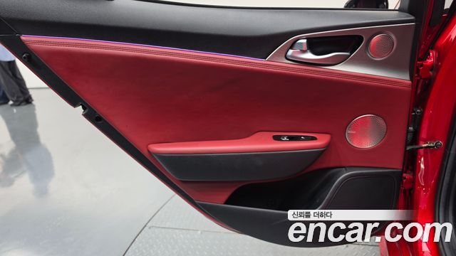 Kia Stinger 3.3 Turbo AWD GT 2020 — фото 25