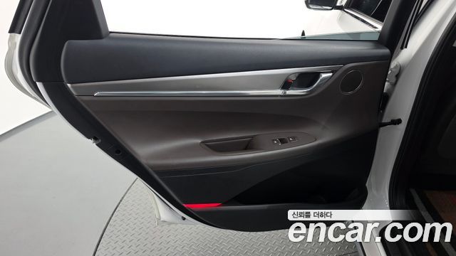 Hyundai Grandeur (IG) 3.0 LPi Rent Car Premium 2020 — фото 31
