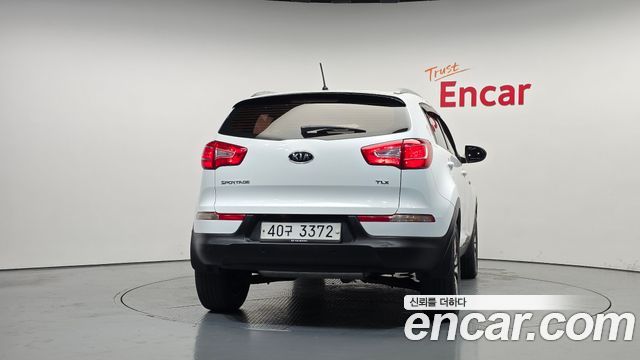 Kia Sportage R Diesel 2WD TLX Deluxe 2012 — фото 4