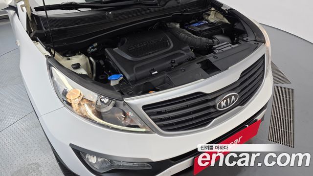 Kia Sportage R Diesel 2WD TLX Deluxe 2012 — фото 6