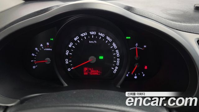 Kia Sportage R Diesel 2WD TLX Deluxe 2012 — фото 8