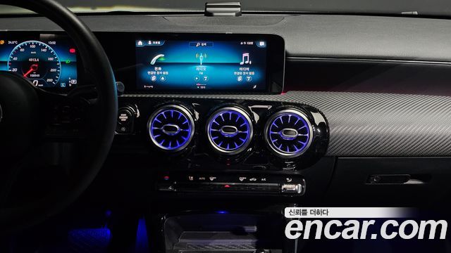 Mercedes-Benz A-Class (W177) A220 Sedan 2020 — фото 18