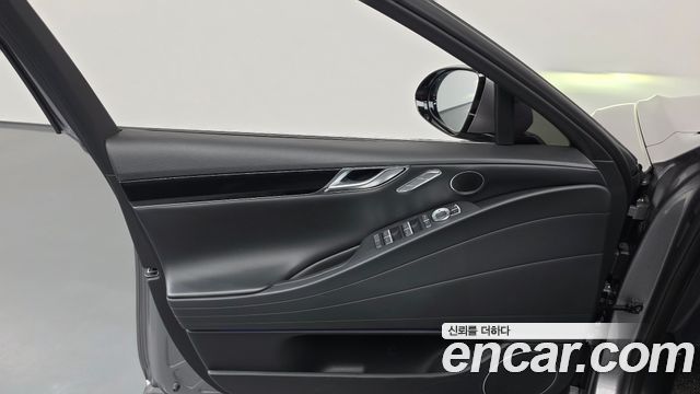 Genesis G80 (RG3) Gasoline 2.5 Turbo 2WD 2025 — фото 30