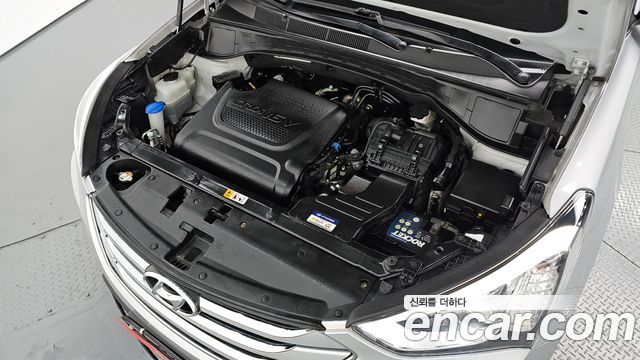 Hyundai Santa Fe (DM) Diesel(e-VGT) 2.2 2WD Smart 2015 — фото 6