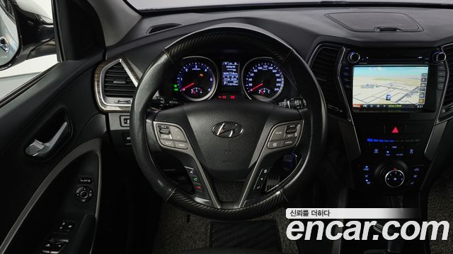 Hyundai Santa Fe (DM) Diesel(e-VGT) 2.2 2WD Smart 2015 — фото 13