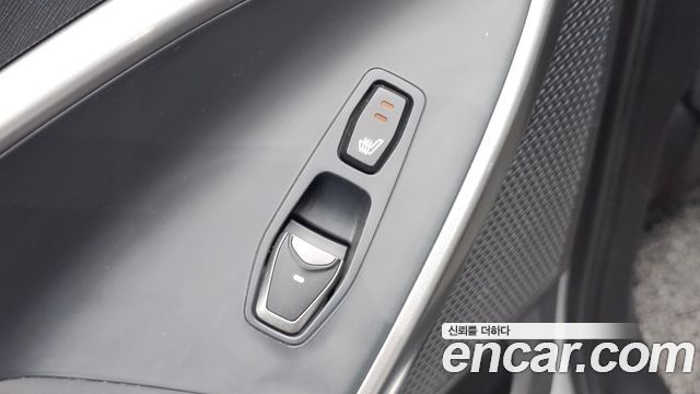 Hyundai Santa Fe (DM) Diesel(e-VGT) 2.2 2WD Smart 2015 — фото 19