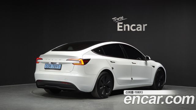 Tesla Model 3 RWD 2025 — фото 2