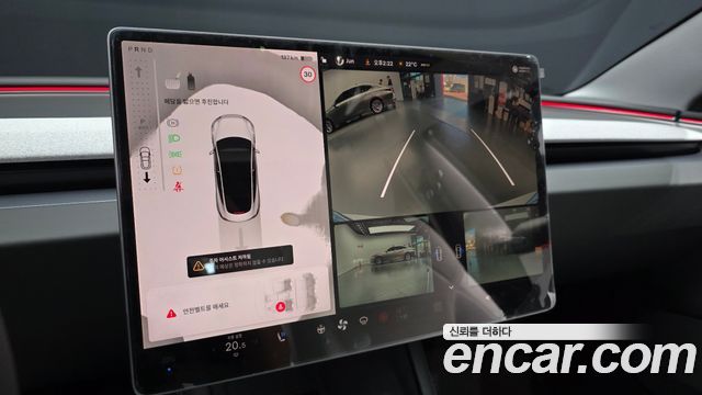 Tesla Model 3 RWD 2025 — фото 15