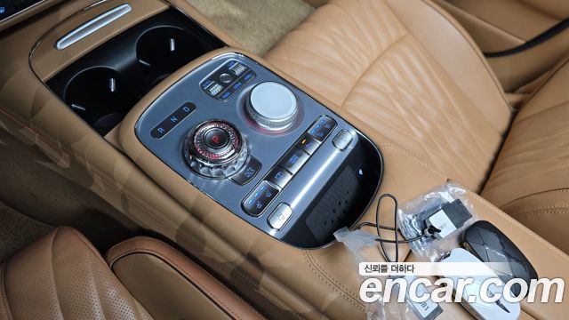 Genesis G90 (RS4) Gasoline 3.5 Turbo AWD 2022 — фото 9