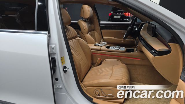 Genesis G90 (RS4) Gasoline 3.5 Turbo AWD 2022 — фото 26