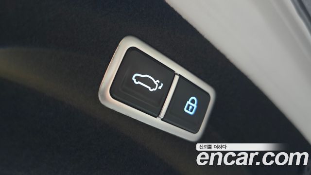 Genesis G90 (RS4) Gasoline 3.5 Turbo AWD 2022 — фото 27
