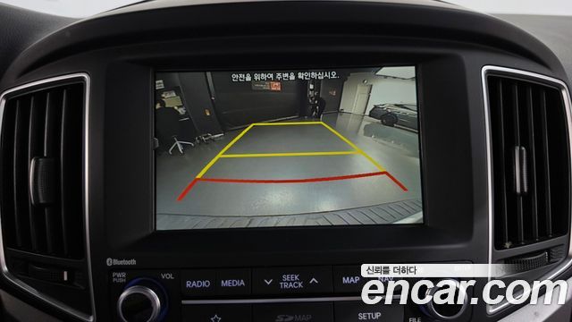 Hyundai Grand Starex 4WD Wagon 12-Seater Modern 2019 — фото 14