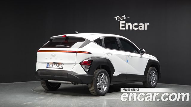 Hyundai Kona (SX2) Gasoline 2.0 2WD Modern 2027 — фото 2