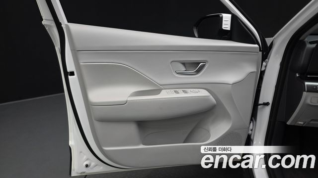 Hyundai Kona (SX2) Gasoline 2.0 2WD Modern 2027 — фото 24
