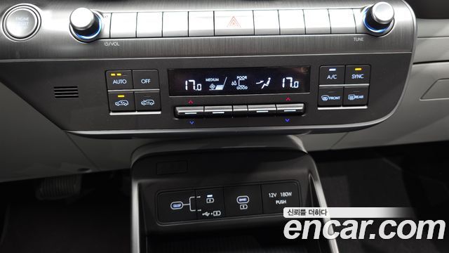 Hyundai Kona (SX2) Gasoline 2.0 2WD Modern 2027 — фото 32