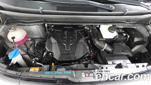Hyundai Staria L3.5 Cargo 3-Seater Modern 2023 — фото 6