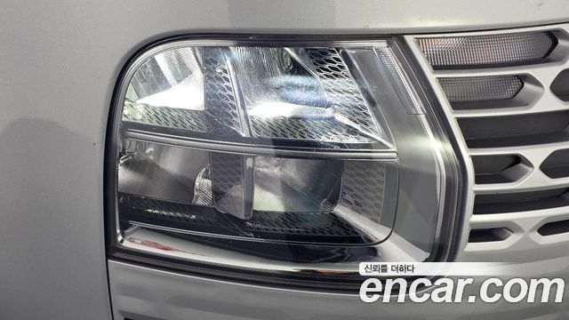 Hyundai Staria L3.5 Cargo 3-Seater Modern 2023 — фото 22