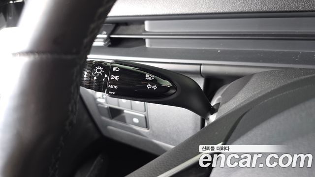 Hyundai Staria L3.5 Cargo 3-Seater Modern 2023 — фото 34