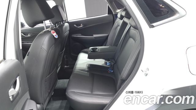 Hyundai Kona 1.6 Turbo 2WD Premium 2018 — фото 16