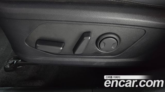 Kia Sportage Hybrid (V) Signature 2WD 2023 — фото 37