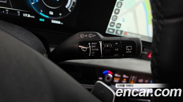 Kia Sportage Hybrid (V) Signature 2WD 2023 — фото 45