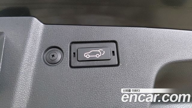 KG Mobility (SsangYong) Torres Gasoline 1.5 2WD T7 2023 — фото 24