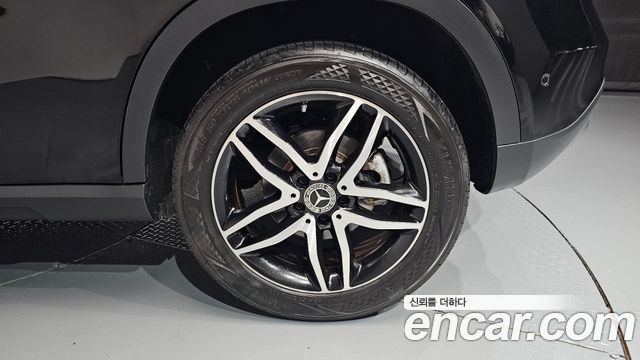 Mercedes-Benz GLA-Class (X156) GLA220 Premium 2018 — фото 21