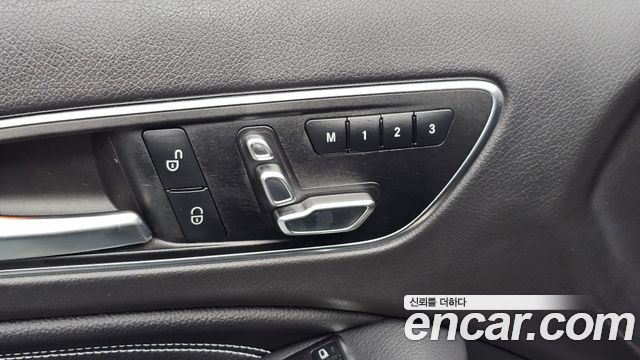 Mercedes-Benz GLA-Class (X156) GLA220 Premium 2018 — фото 28