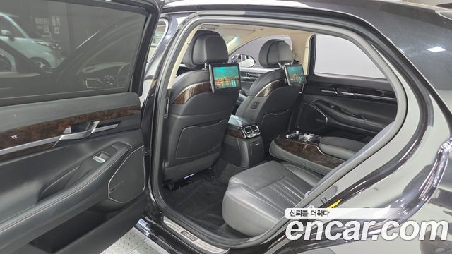 Genesis G90 3.8 AWD Premium Luxury 2019 — фото 11