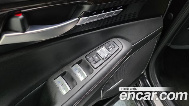 Genesis G90 3.8 AWD Premium Luxury 2019 — фото 13