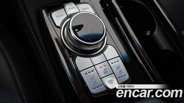 Genesis G90 3.8 AWD Premium Luxury 2019 — фото 18