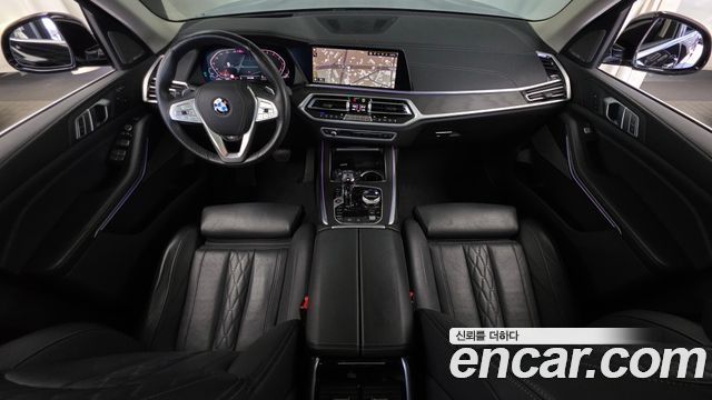 BMW X7 (G07) xDrive 40i Design Pure Excellence 6-Seater 2021 — фото 7