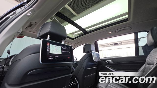 BMW X7 (G07) xDrive 40i Design Pure Excellence 6-Seater 2021 — фото 18