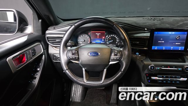 Ford Explorer (VI) 2.3 LimIted 4WD 2020 — фото 13