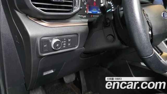 Ford Explorer (VI) 2.3 LimIted 4WD 2020 — фото 14
