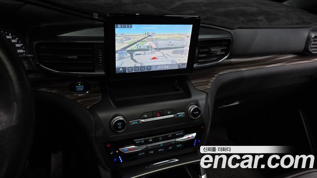 Ford Explorer (VI) 2.3 LimIted 4WD 2020 — фото 15