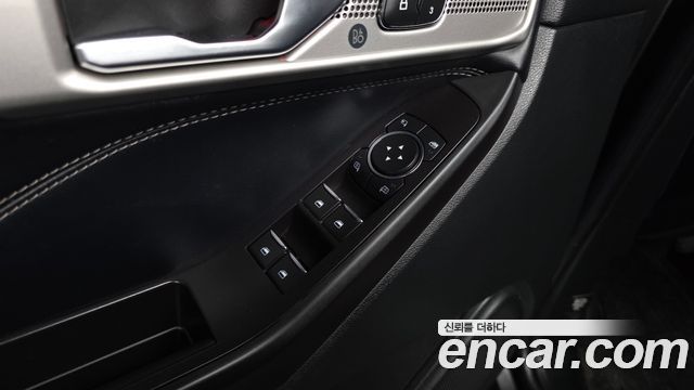 Ford Explorer (VI) 2.3 LimIted 4WD 2020 — фото 29