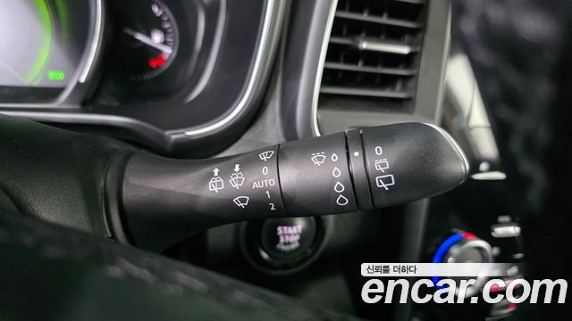 Renault Korea QM6 2.0 LPe RE 2WD 2020 — фото 28