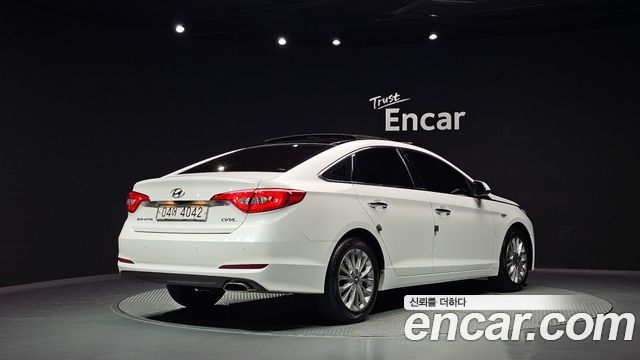 Hyundai Sonata (LF) 2.0 Style Special 2017 — фото 2