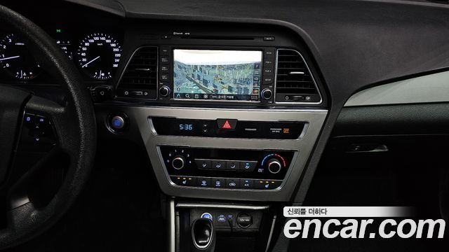 Hyundai Sonata (LF) 2.0 Style Special 2017 — фото 14