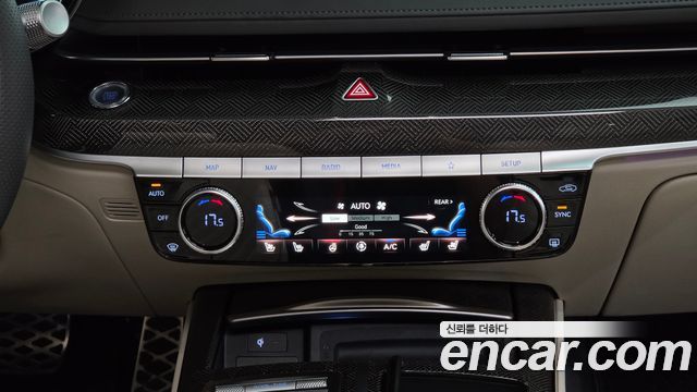 Genesis G80 (RG3) Gasoline 2.5 Turbo 2WD 2024 — фото 12