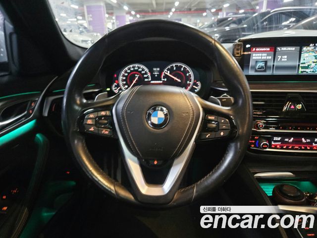 BMW 5 Series (G30) 520d M Sport Package Plus 2017 — фото 6