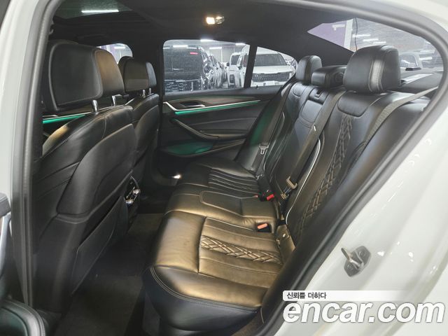 BMW 5 Series (G30) 520d M Sport Package Plus 2017 — фото 15