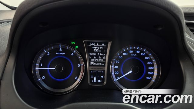 Hyundai Grandeur (HG) HG220 Diesel Modern 2015 — фото 8
