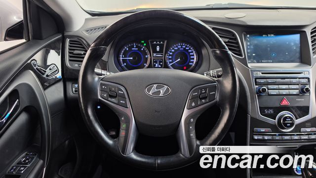 Hyundai Grandeur (HG) HG220 Diesel Modern 2015 — фото 12