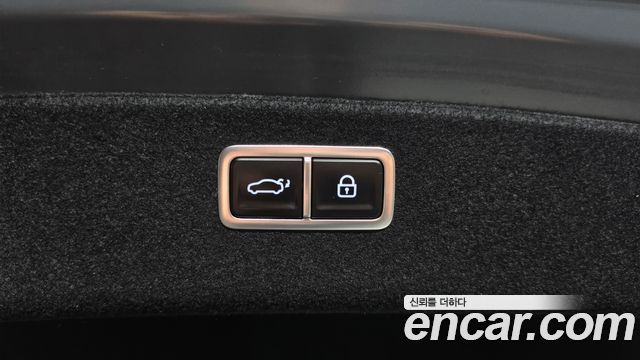 Genesis G80 (RG3) Gasoline 3.5 Turbo AWD 2025 — фото 18