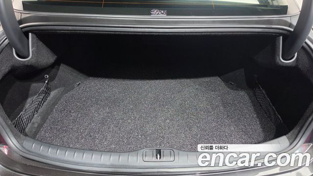 Genesis G80 (RG3) Gasoline 3.5 Turbo AWD 2025 — фото 19