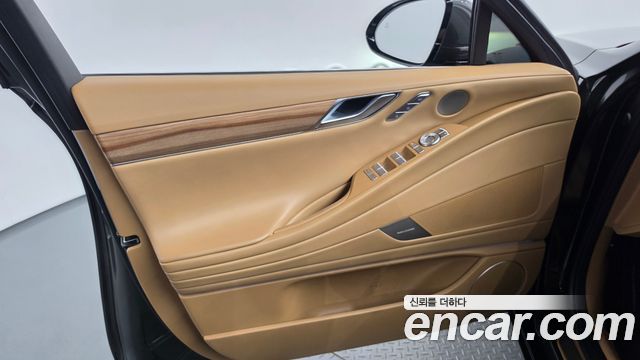 Genesis G80 (RG3) Gasoline 3.5 Turbo AWD 2025 — фото 24
